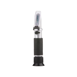 Refractometer
